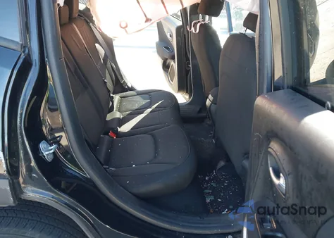 2017 Jeep Renegade Sport 4X4 from USA, damaged, VIN ZACCJBAB4HPF10685